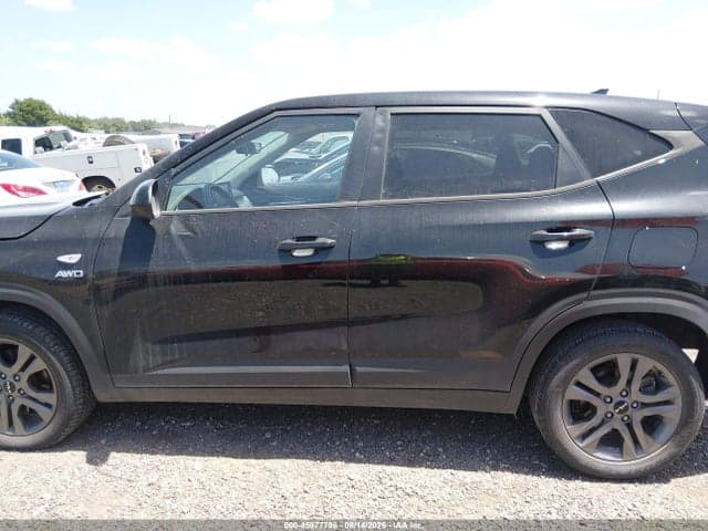 2023 KIA SELTOS LX 15