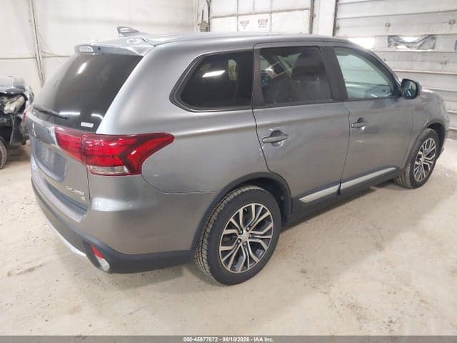 2017 MITSUBISHI OUTLANDER SE 4