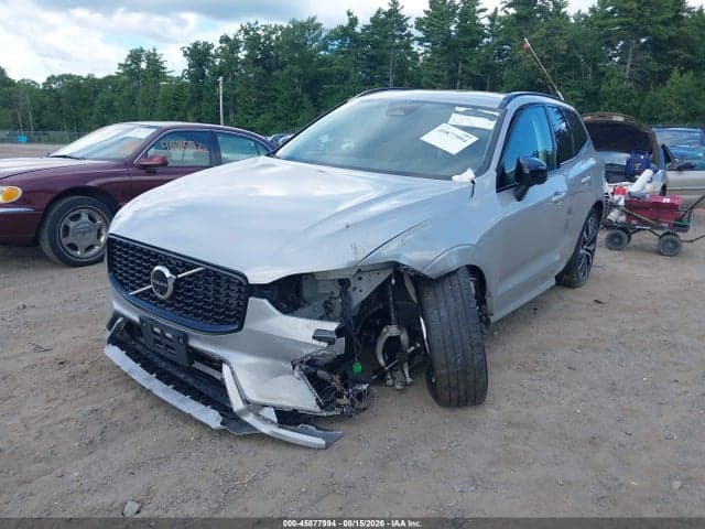 2023 VOLVO XC60 B5 PLUS DARK THEME 6