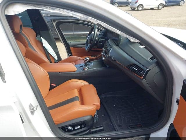 2021 BMW M5 5