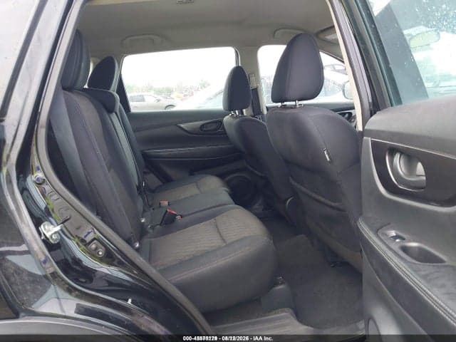 2019 NISSAN ROGUE S 8