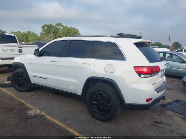 2020 JEEP GRAND CHEROKEE LAREDO E 4X4 14