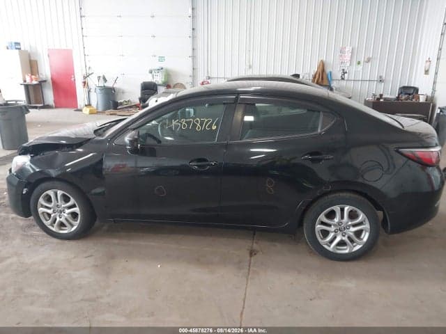 2017 TOYOTA YARIS IA 14