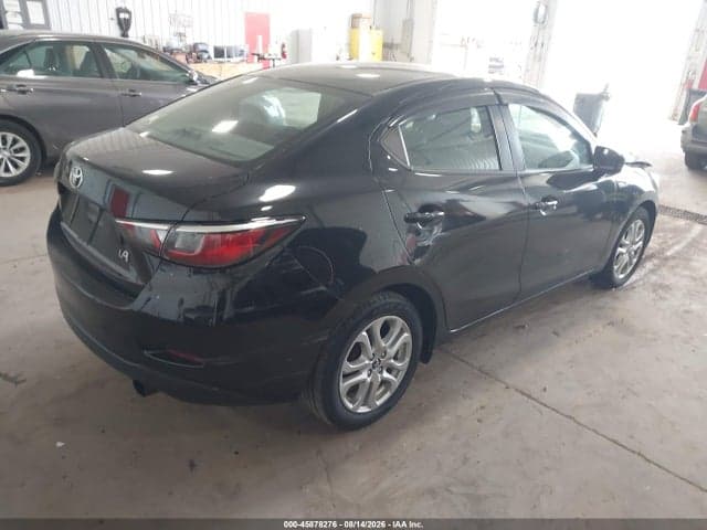 2017 TOYOTA YARIS IA 4