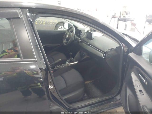 2017 TOYOTA YARIS IA 5