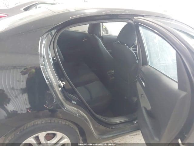2017 TOYOTA YARIS IA 8