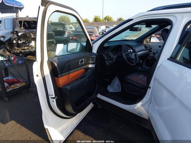 2019 FORD EXPLORER XLT 5