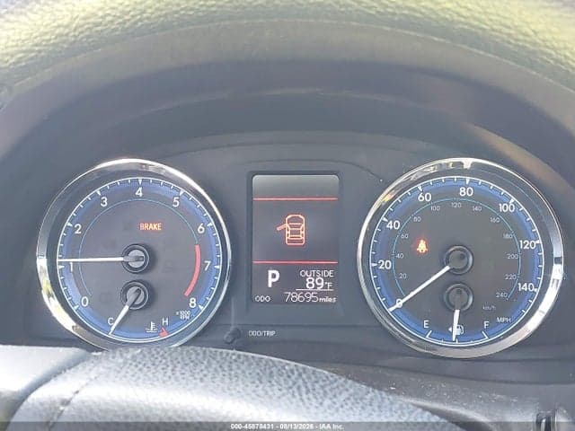 2017 TOYOTA COROLLA LE 7