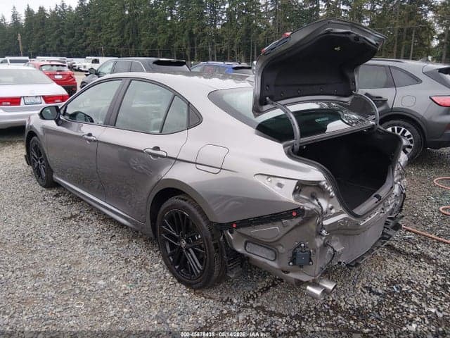 2025 TOYOTA CAMRY SE 3