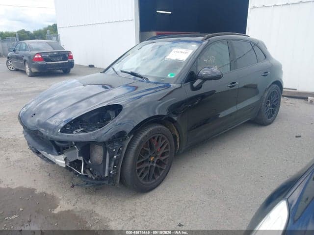 2017 PORSCHE MACAN GTS 2