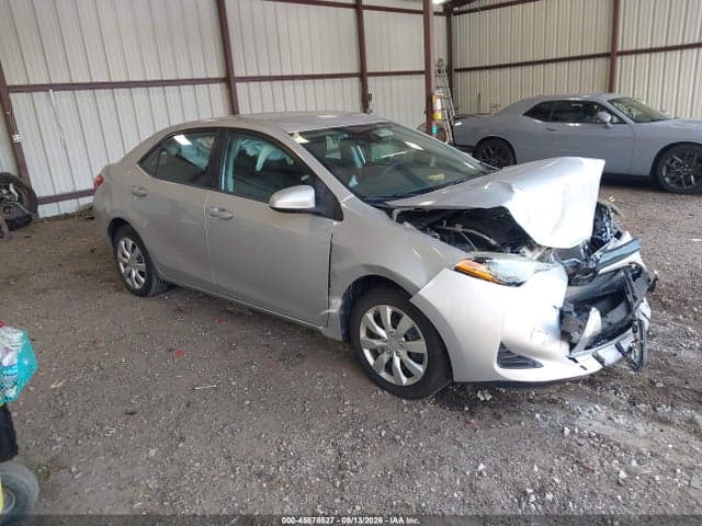 2018 TOYOTA COROLLA LE 1