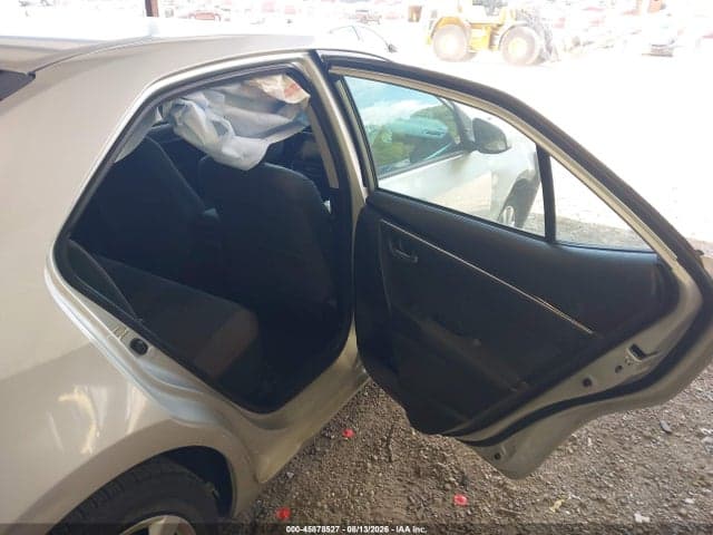 2018 TOYOTA COROLLA LE 8