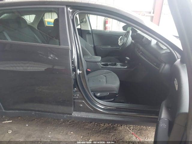 2026 KIA K4 LX 5