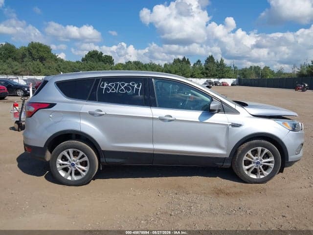 2017 FORD ESCAPE SE 13