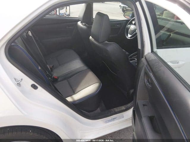 2019 TOYOTA COROLLA SE 8