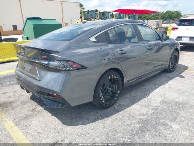 2026 NISSAN SENTRA SR 4