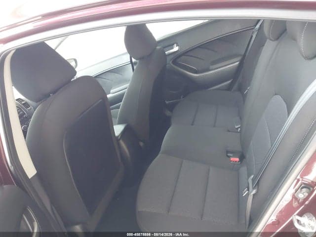 2017 KIA FORTE LX 8