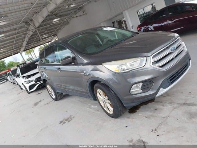 2017 FORD ESCAPE SE 1