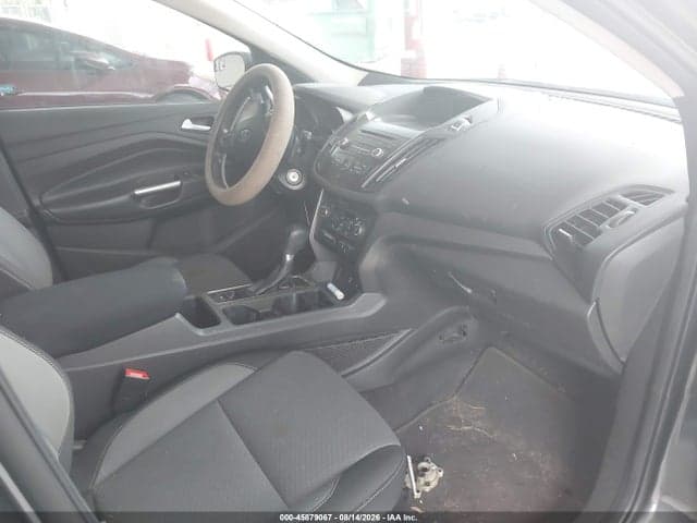 2017 FORD ESCAPE SE 5