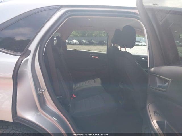 2022 FORD EDGE SE 8
