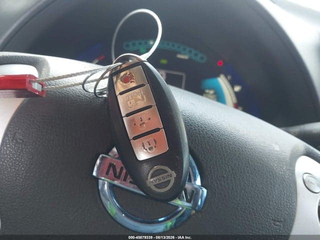 2017 NISSAN LEAF S 11