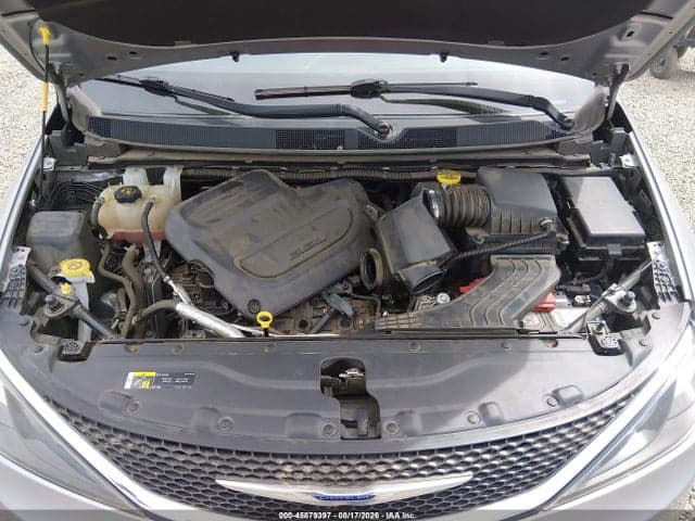 2019 CHRYSLER PACIFICA LX 10