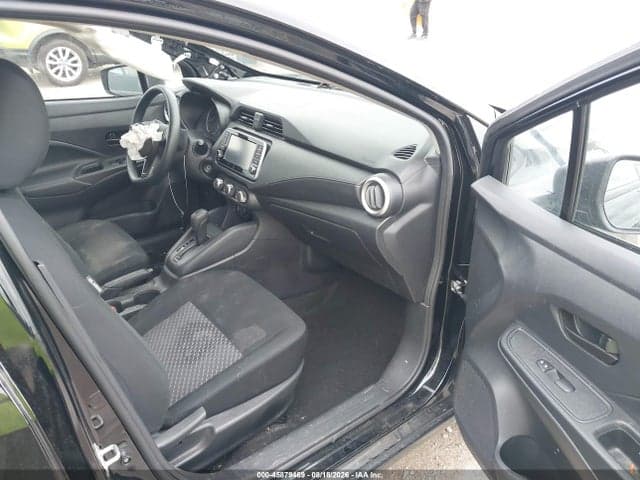 2024 NISSAN VERSA 1.6 S 5
