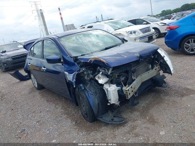 2019 NISSAN VERSA 1.6 SV 1