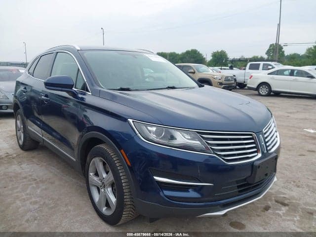 2017 LINCOLN MKC PREMIERE 1