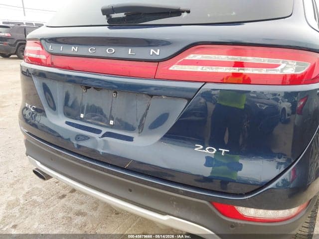 2017 LINCOLN MKC PREMIERE 17