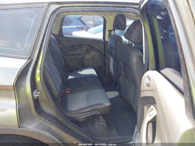 2017 FORD ESCAPE S 8