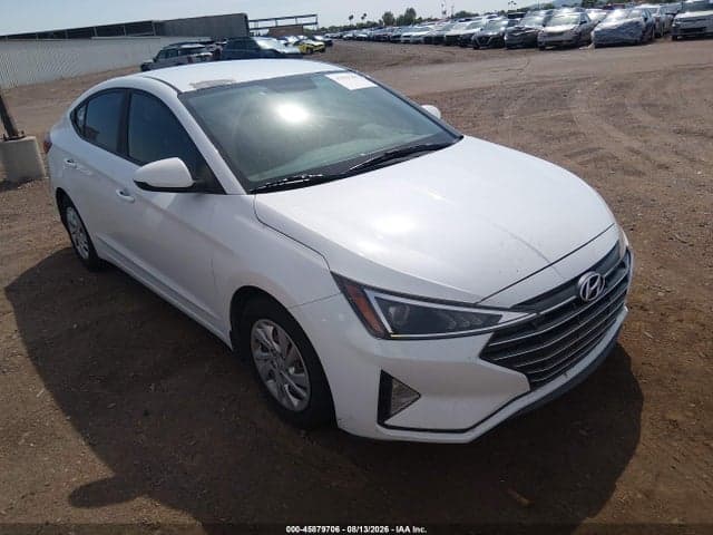 2019 HYUNDAI ELANTRA SE 1