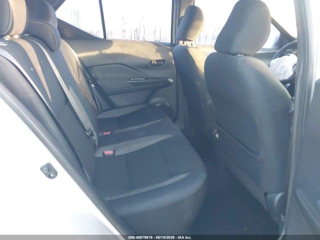2019 NISSAN KICKS S 8