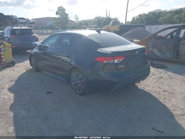 2022 TOYOTA COROLLA SE 3
