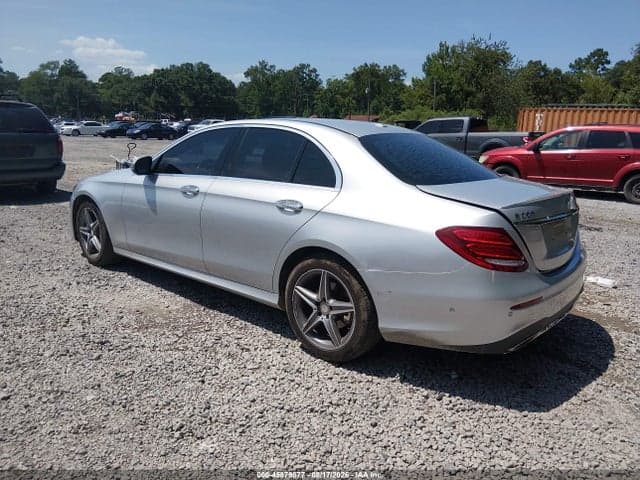 2017 MERCEDES-BENZ E 300 4MATIC 3