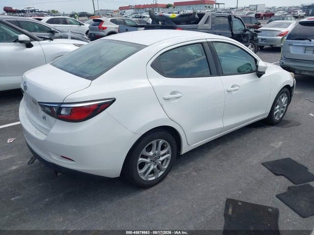 2018 TOYOTA YARIS IA 4