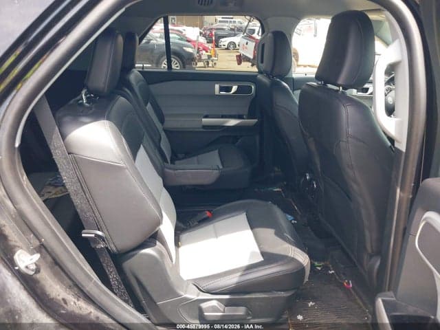 2023 FORD EXPLORER XLT 8