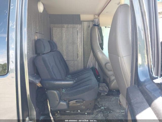 2017 GMC SAVANA 2500 WORK VAN 8