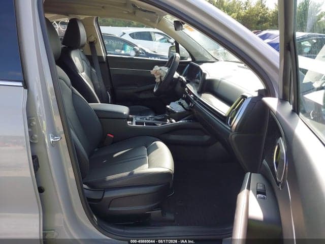 2025 KIA SORENTO S 5