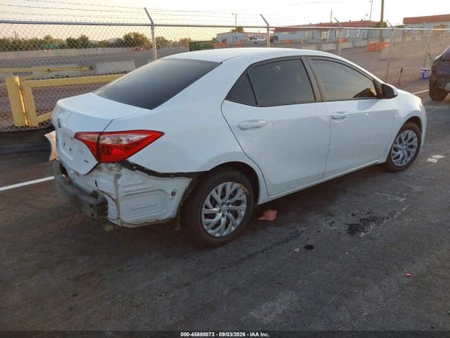 2018 TOYOTA COROLLA LE 4