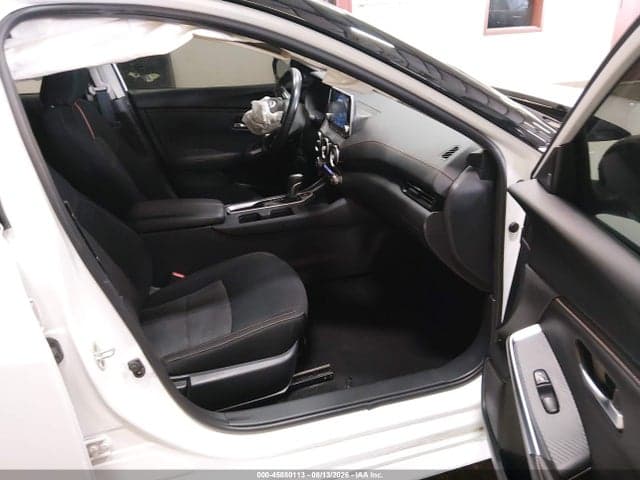 2023 NISSAN SENTRA SR XTRONIC CVT 5