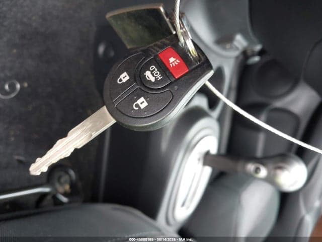2019 NISSAN VERSA 1.6 SV 11