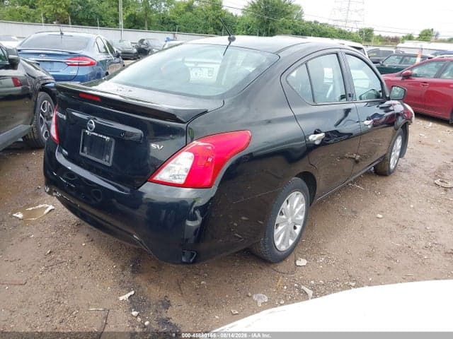 2019 NISSAN VERSA 1.6 SV 4