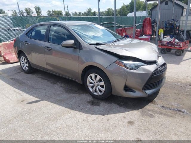 2018 TOYOTA COROLLA LE 1