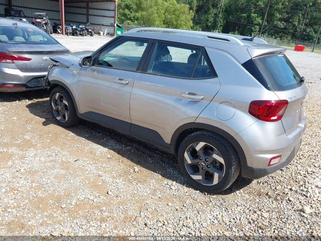 2023 HYUNDAI VENUE SEL 3