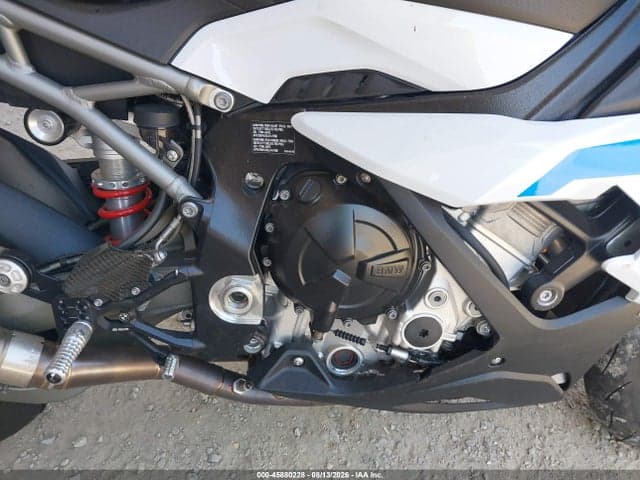 2026 BMW S 1000 RR 8