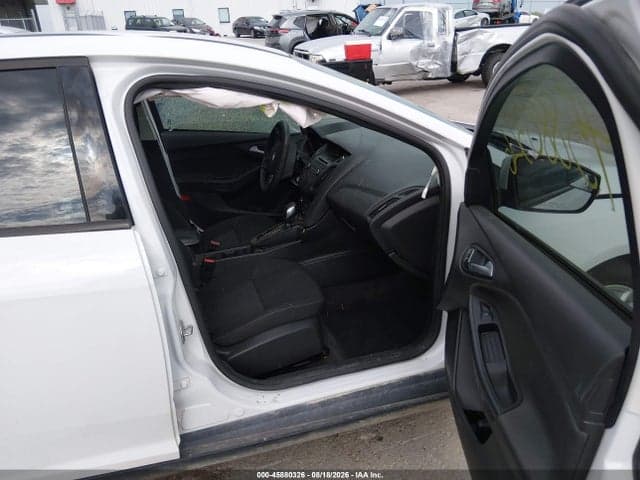 2017 FORD FOCUS SE 5
