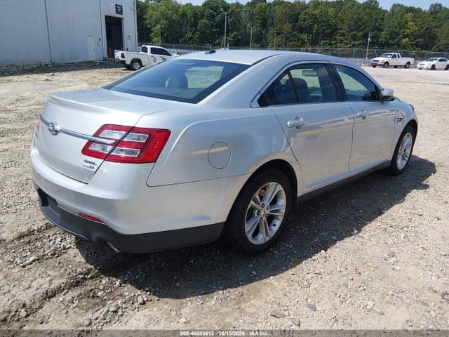 2017 FORD TAURUS SEL 4