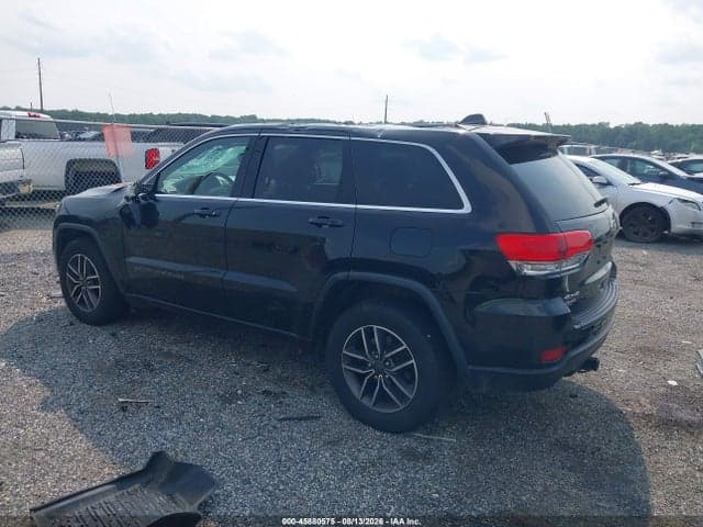 2019 JEEP GRAND CHEROKEE LAREDO E 4X4 3