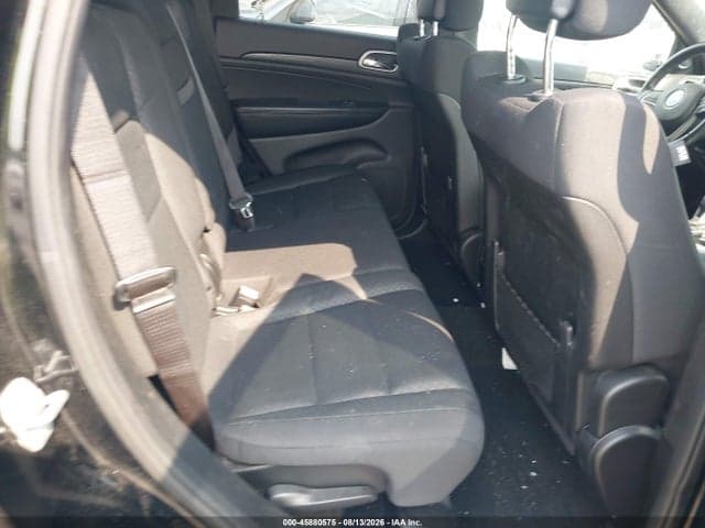 2019 JEEP GRAND CHEROKEE LAREDO E 4X4 8